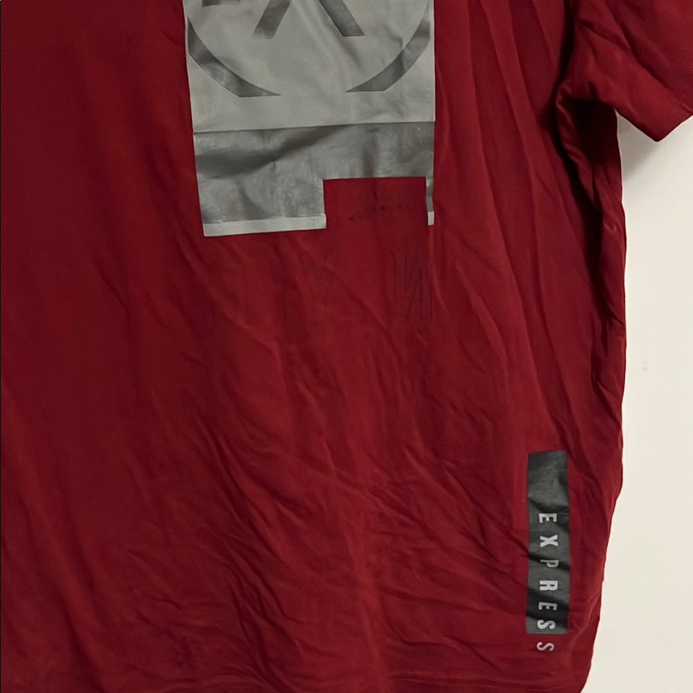 Express Men's Graphic T-Shirt - Picture 3 of 5